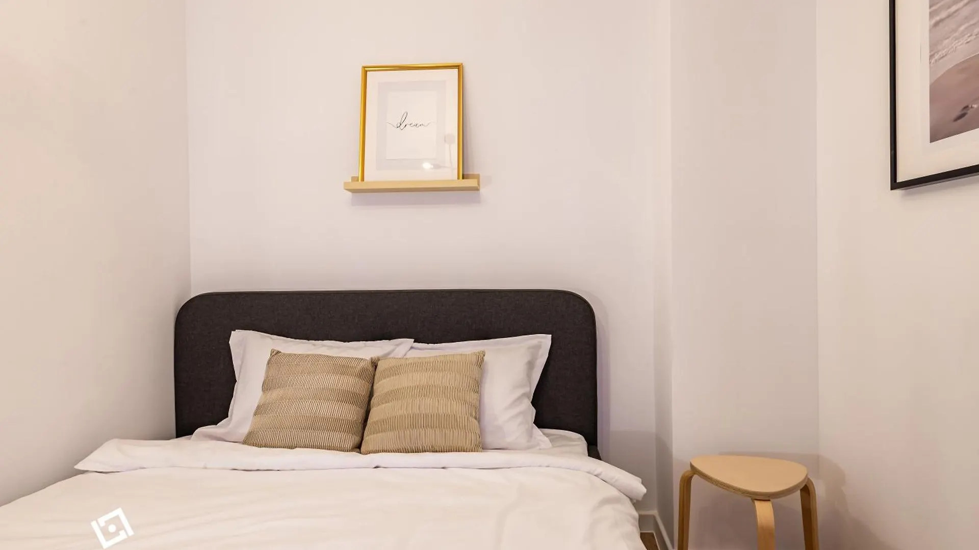 Central Residence Apartment 812B3 Bucharest Romania