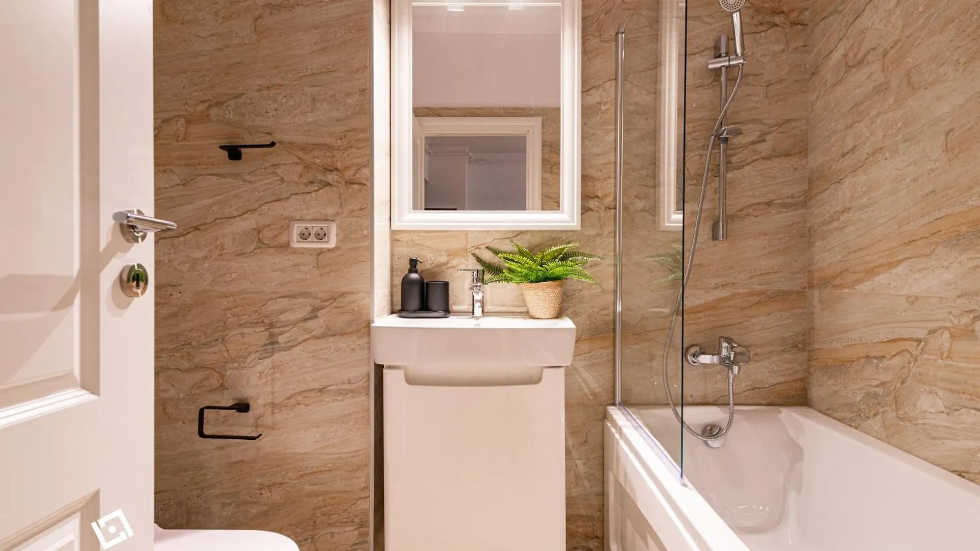 Central Residence Apartment 812B3 Bucharest